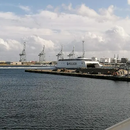 A In An At Lighthouse , O Århus